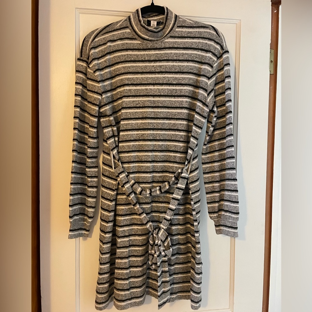 Top shop striped sweater dress, size 6